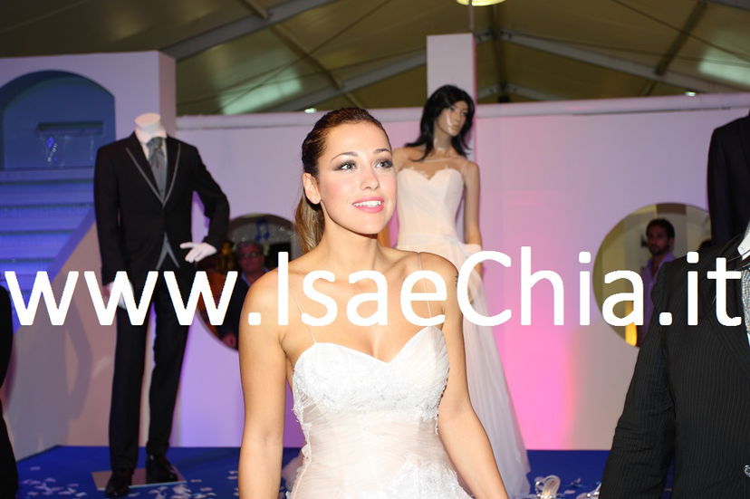 Teresanna Pugliese alla chiusura della fiera ‘Ti sposo’: le foto ufficiali preview