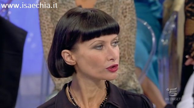 Karine Leclere su Facebook: ‘La mia esperienza nel Trono over di Uomini e Donne è finita!’ preview