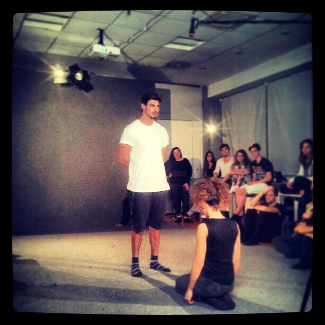 Francesco Monte al corso di recitazione di Fioretta Mari: foto. E nuovi scatti insieme alla fidanzata Cecilia Rodriguez article-post