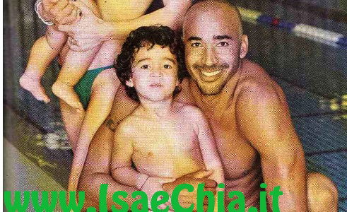 Amaurys Pérez, il bello di Ballando con le Stelle: “Sex symbol? No, sono solo un gigante buono diviso tra sport e famiglia” article-post