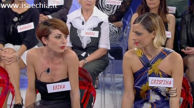 Erika e Cristina dixerunt, Maria De Filippi respondit preview