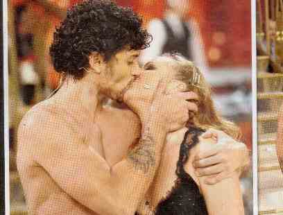 Jesus Luz e Agnese Junkure, travolti dall’amore, vengono allo scoperto article-post