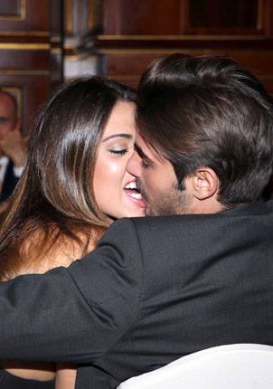 Belen Rodriguez, Stefano De Martino, Cecilia Rodriguez e Francesco Monte alla premiazione di Belen come donna dell’anno (foto) preview