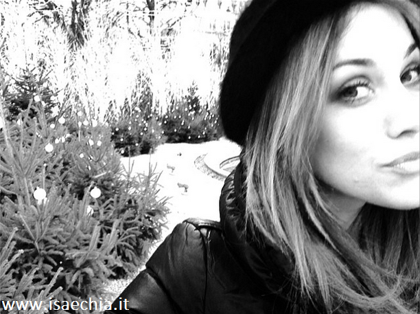 Teresanna Pugliese e Tania Fiorillo in vacanza a Parigi: foto preview