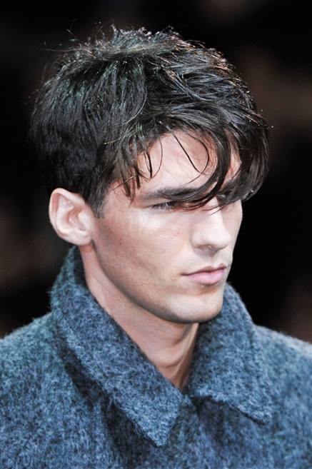 Andrea Offredi sfila per Armani e RoccoBarocco alla Milano Fashion Week: foto e video preview