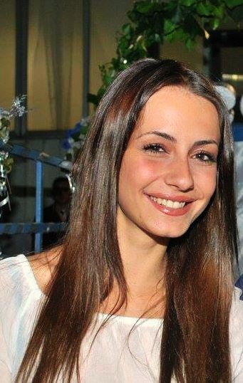 Anna Munafò: nuove foto. E su Facebook scrive.. article-post