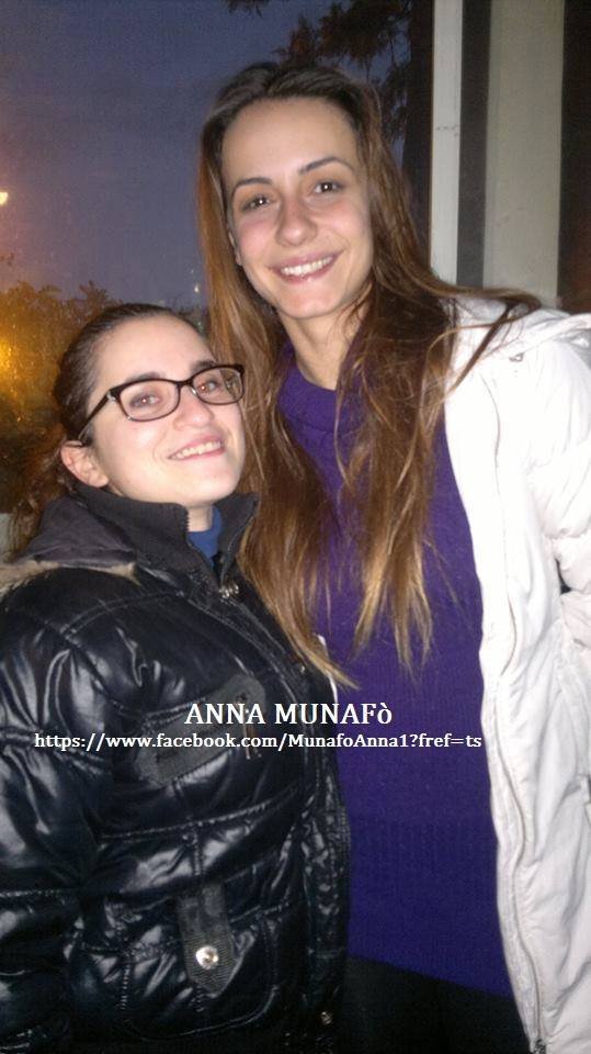 Anna Munafò: una fan la incontra ieri a Milazzo (resoconto e foto)