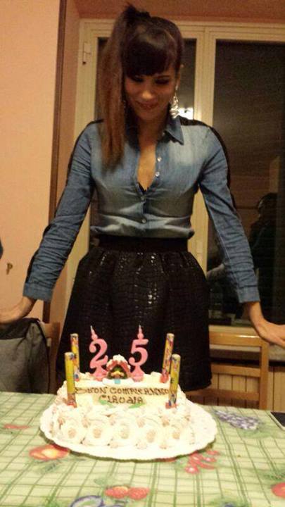 Claudia D’Agostino festeggia i suoi 25 anni: le foto preview