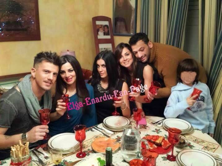 Il Capodanno in casa Enardu: le foto article-post