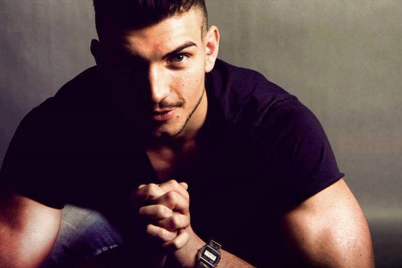 Marco Fantini: foto posata. Ed intanto in questi minuti sta iniziando una nuova registrazione del Trono misto… preview