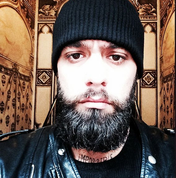 Salvatore Angelucci invecchiato e barbuto su Instagram: foto preview