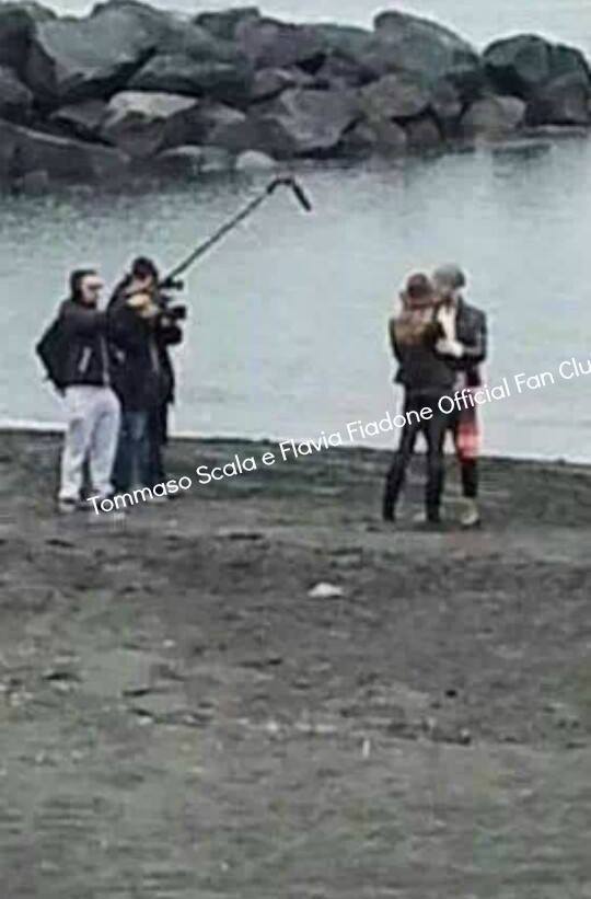 Tommaso Scala e Flavia Fiadone avvistati insieme a Torre del Greco: foto preview