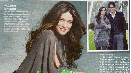 Manuela Arcuri: “Divento mamma, non sposa. Prima ci sarà il battesimo” preview
