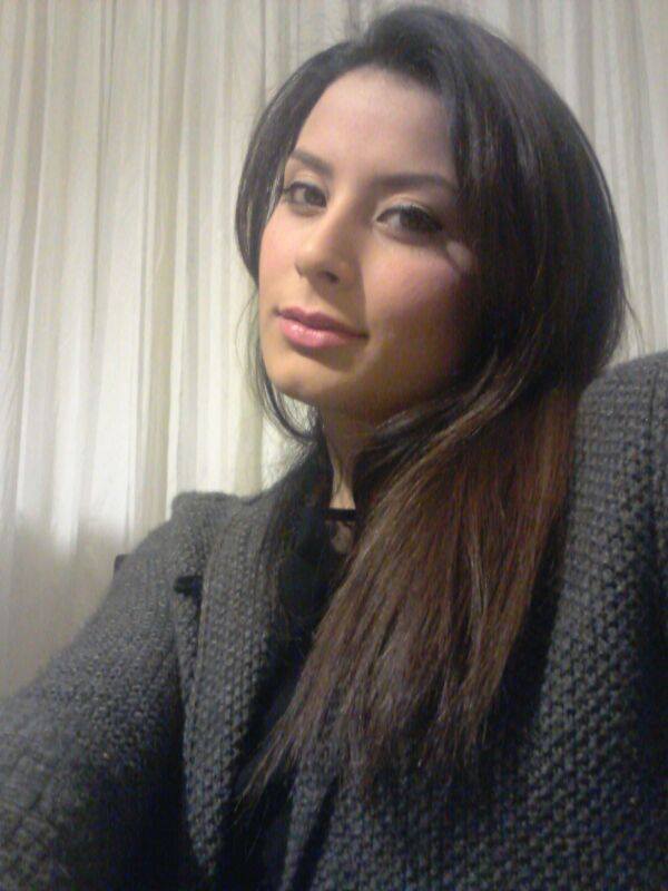 Emanuela Di Costanzo scrive nella sua pagina ufficiale e pubblica una foto article-post