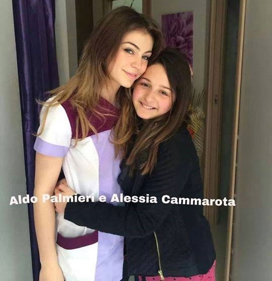 Alessia Cammarota: foto col le fan preview