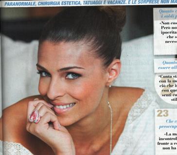 Cristina Chiabotto parla di primo bacio, matrimonio e…il 42 di piede! preview