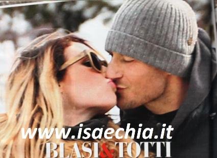 Ilary Blasi e Francesco Totti: vacanza di passione sulla neve
