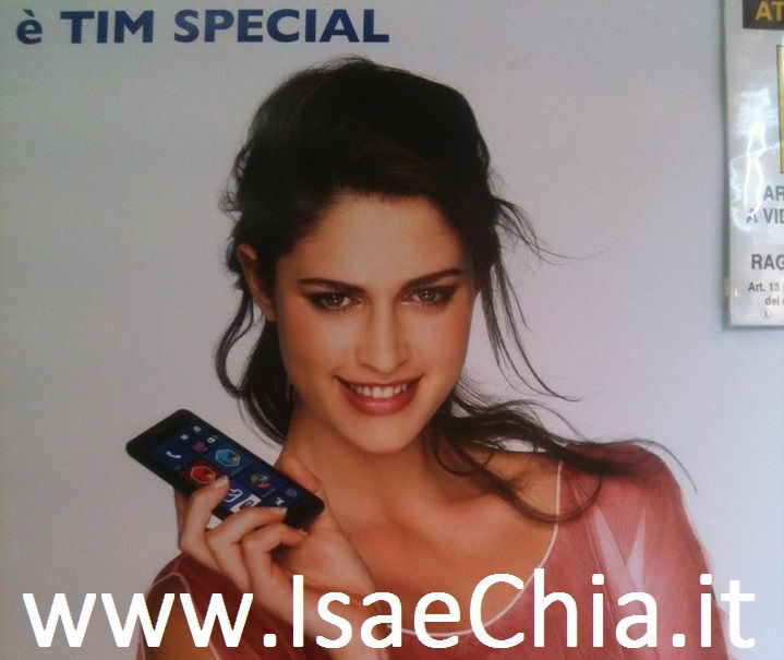 Emiliana Carli, ex corteggiatrice di Francesco Monte a ‘Uomini e Donne’, testimonial per Tim: le foto preview