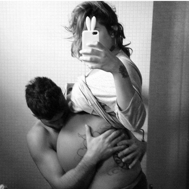 Eugenio Colombo e Francesca Del Taglia: nuova tenerissima foto del pancione, Brando sta per arrivare article-post