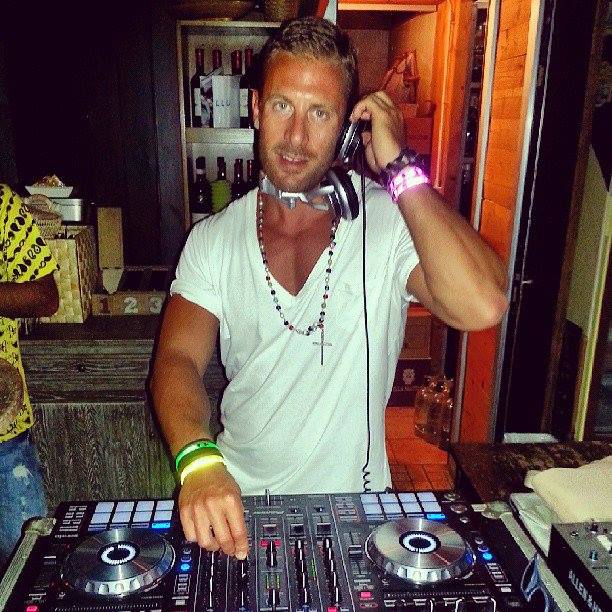 Michele Simoncini: le foto inedite dell’inquilino del ‘Grande Fratello 13’ preview