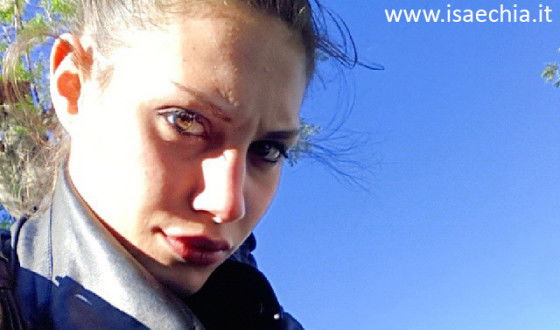 Beatrice Valli scrive: “Sono arrivata ad una conclusione ben evidente” e intanto indossa il giubbotto di Marco Fantini… preview