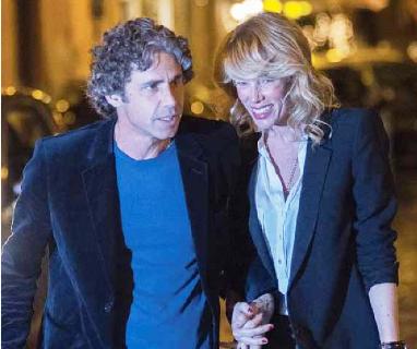 E’ ufficiale, il cuore di Alessia Marcuzzi batte per Paolo preview