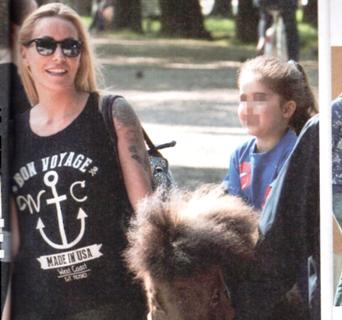 Karina Cascella e Guendalina Canessa: con le mamme single, le figlie sono a cavallo article-post