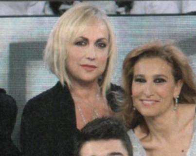 Alessandra Celentano: “Come Maria De Filippi, io mi occupo di mamma” preview