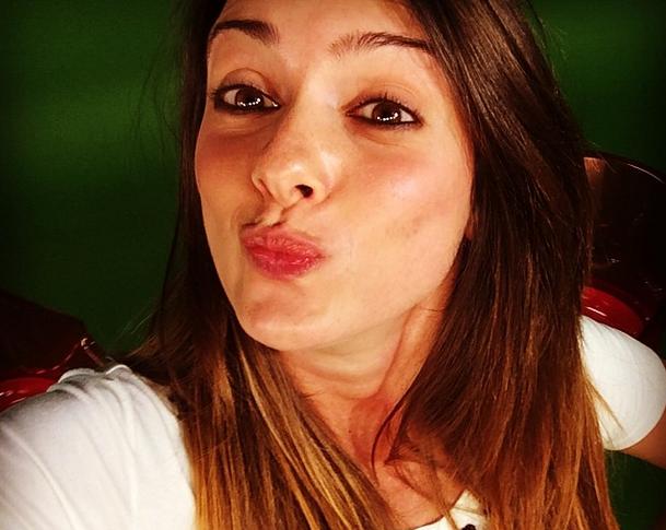 Greta Maisto su Facebook: ‘Non avete una vostra vita e prendete in prestito quella degli altri!’ article-post