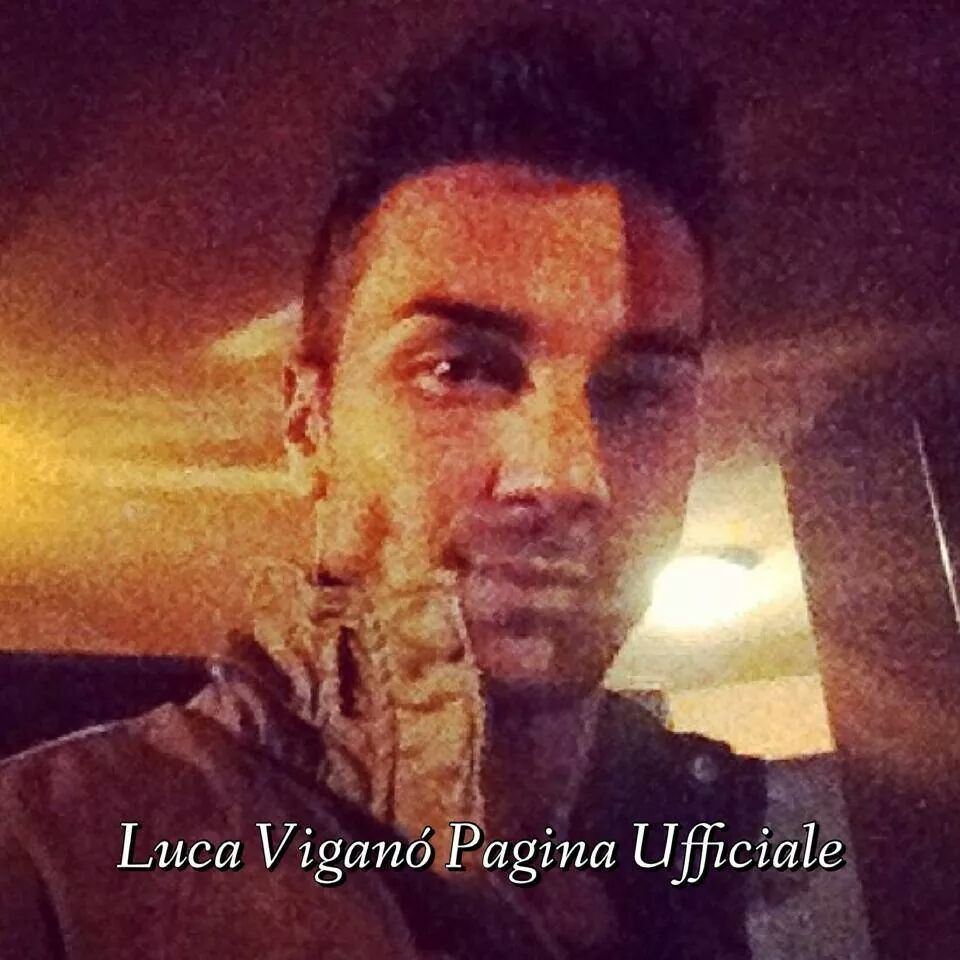 Luca Viganò a una fan: ‘Sceglierò solo se qualcuna mi entrerà davvero nel cuore’ article-post