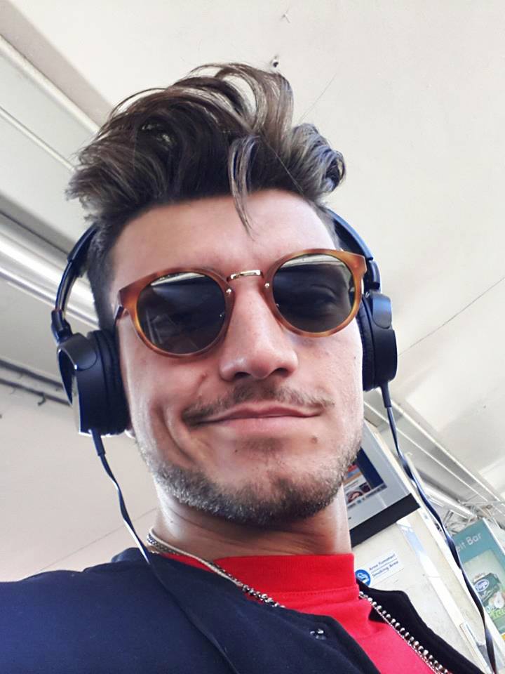 Marco Fantini saluta su Facebook e passa dal parrucchiere per un cambio look! (foto e video) preview