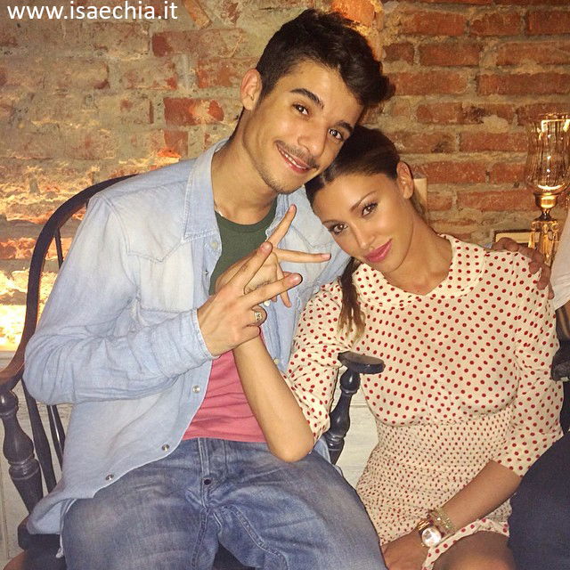 Moreno Donadoni con Belen Rodriguez e Stefano De Martino (foto) preview