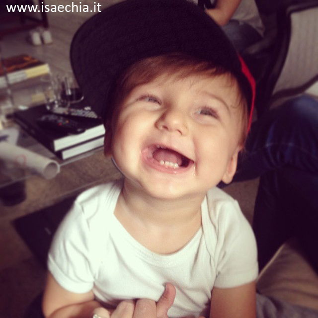 Santiago De Martino compie un anno: gli auguri speciali di mamma Belen Rodriguez e papà Stefano De Martino (foto) article-post