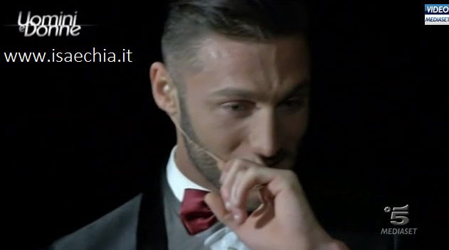 ‘Uomini e Donne’: l’opinione di Isa sulla puntata di oggi del Trono blu preview