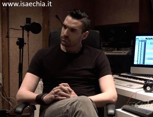 Leonardo Tumiotto: la risposta del nuotatore alla ex fidanzata Chicca Rocco del ‘Grande Fratello 13’ (video) article-post