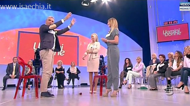 ‘Uomini e Donne’: l’opinione di Isa sulla puntata di oggi del Trono over article-post