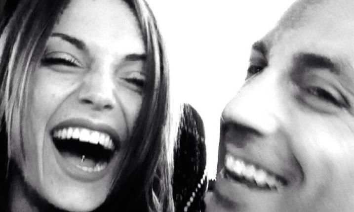 Daniele Interrante e Francesca De Andrè innamorati e felici: la coppia vola qualche giorno a Parigi article-post