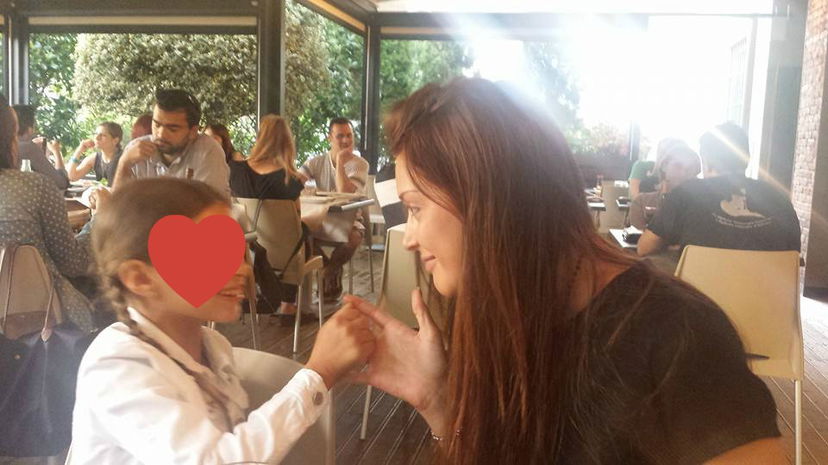 Leonardo Greco felice con le donne della sua vita: foto preview