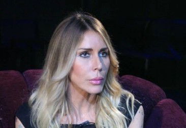 Guendalina Canessa apre un profilo Instagram per la figlia Chloe ma è subito bufera! preview