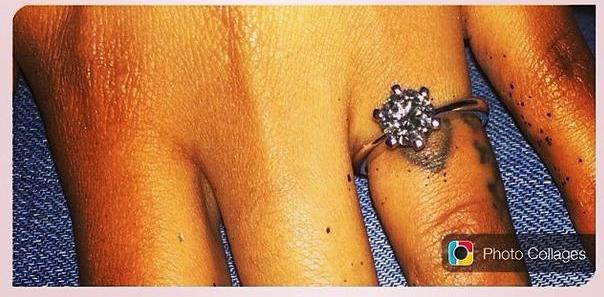 Mario Balotelli su Instagram: “Ho chiesto a Fanny di sposarmi e lei ha detto ‘sì’!” preview