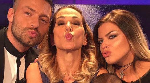 Eugenio Colombo e Francesca Del Taglia ospiti a ‘Pomeriggio 5’: Il video del battesimo di Brando e l’annuncio delle nozze a Giugno… preview