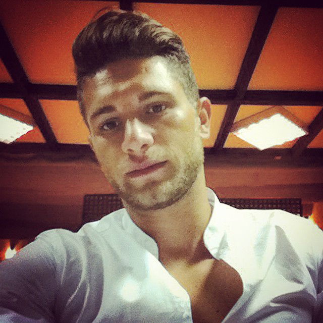 Salvatore Di Carlo: per corteggiare Teresa Cilia a ‘Uomini e Donne’ rischia di essere licenziato preview