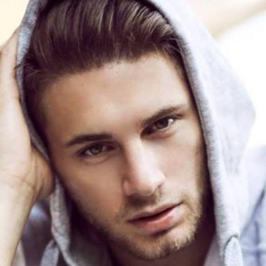 Salvatore Di Carlo su Instagram a Teresa Cilia: “Chissà se mi pensa…” preview