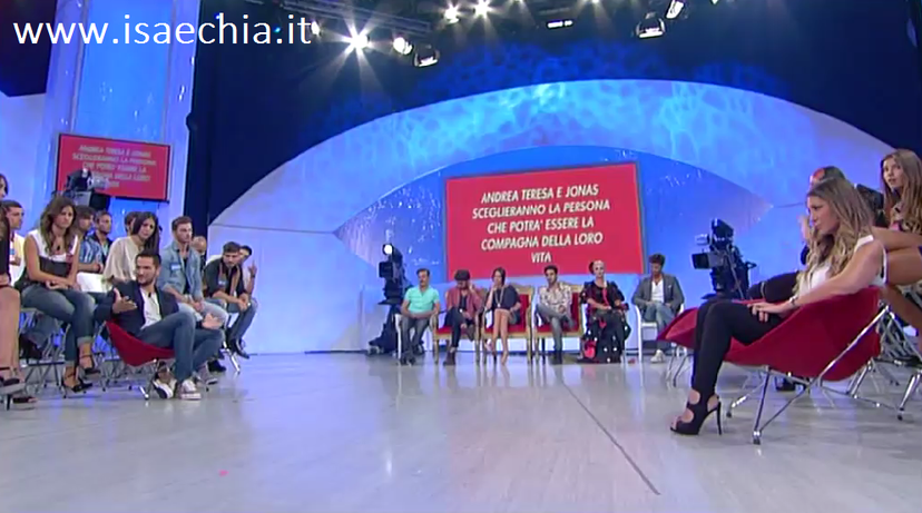 ‘Uomini e Donne’: l’opinione di Chia sulla puntata di oggi del Trono misto preview