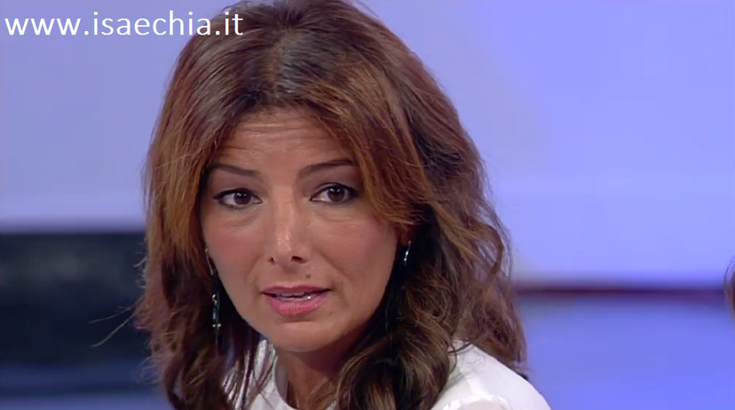 Anna Turchetto lascia ‘Uomini e Donne’ e su Facebook scrive: “La mia dignità vale più di una lucina rossa!” preview