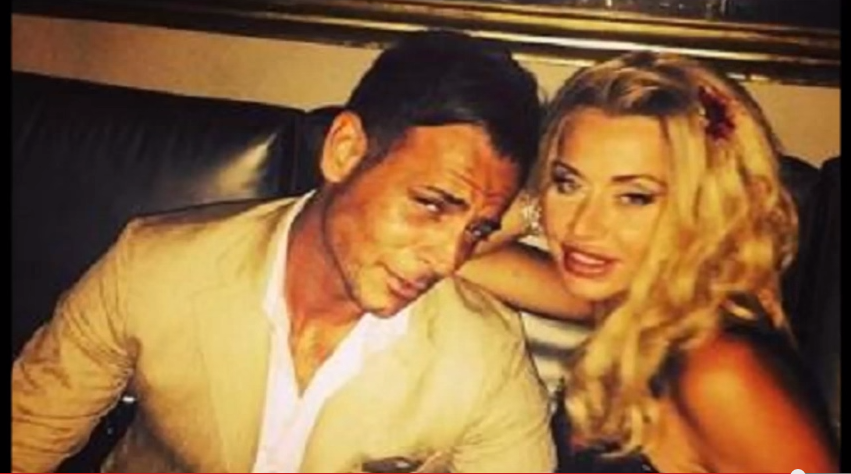 Valeria Marini e Antonio Brosio ospiti in radio: “Io sono rinata”, dice lei. “La amo!”, conferma lui article-post