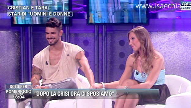 Cristian Gallella e Tara Gabrieletto ospiti a ‘Pomeriggio 5’: “Il 2 settembre 2015 ci sposeremo in spiaggia!”. Saranno presenti le telecamere di Barbara D’Urso? preview