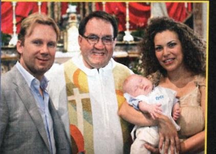 Dopo il battesimo del bimbo, Amalia Roseti pensa alle (sue) nozze!