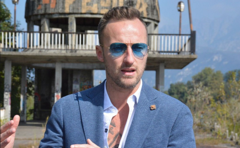 Francesco Facchinetti chiede aiuto per un progetto ambizioso: “Costruiamo la Città dei Giovani nel comune di Consonno” article-post