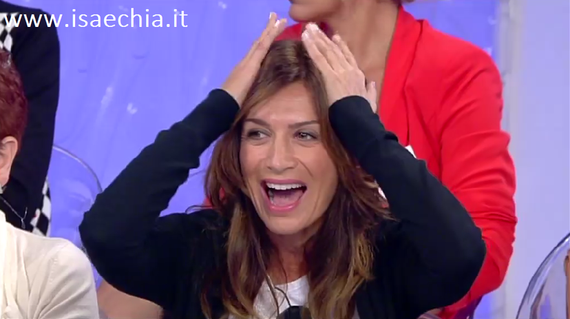 ‘Uomini e Donne’: l’opinione di Chia sulla puntata di oggi del Trono over preview